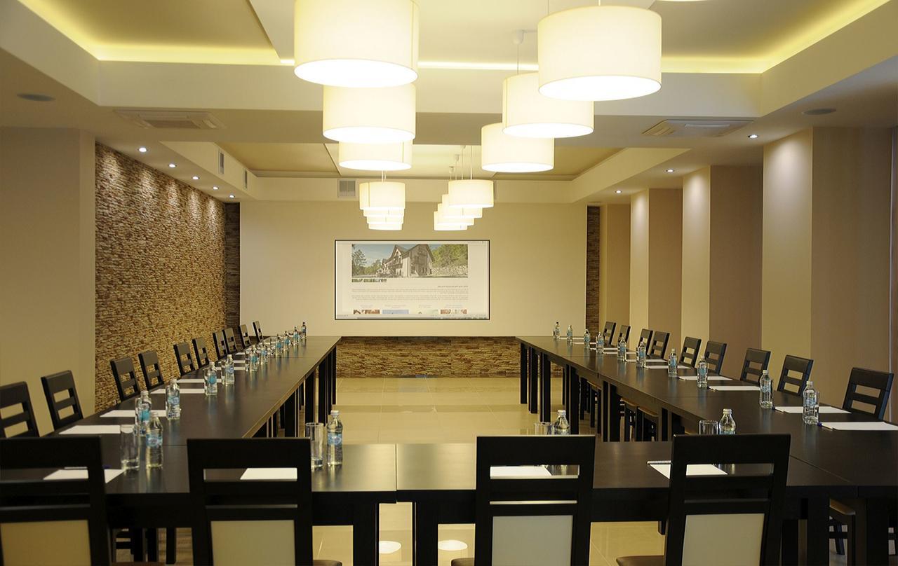 Hotel Klaudia Juszczyn Eksteriør bilde