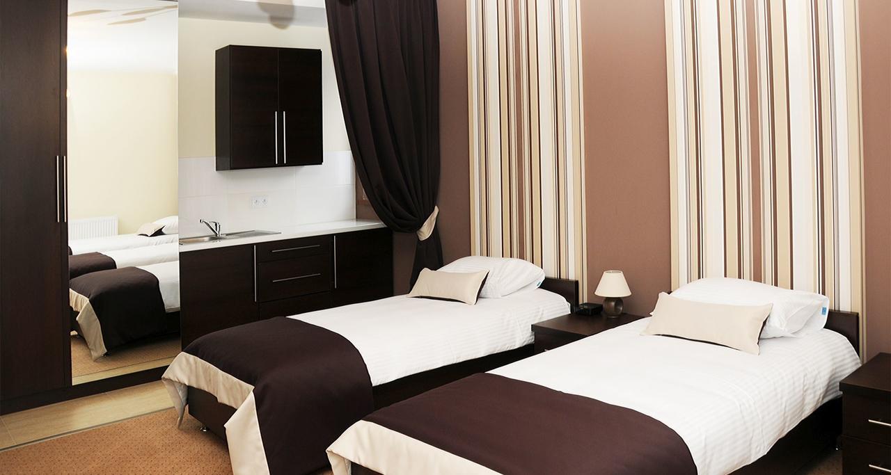 Hotel Klaudia Juszczyn Eksteriør bilde