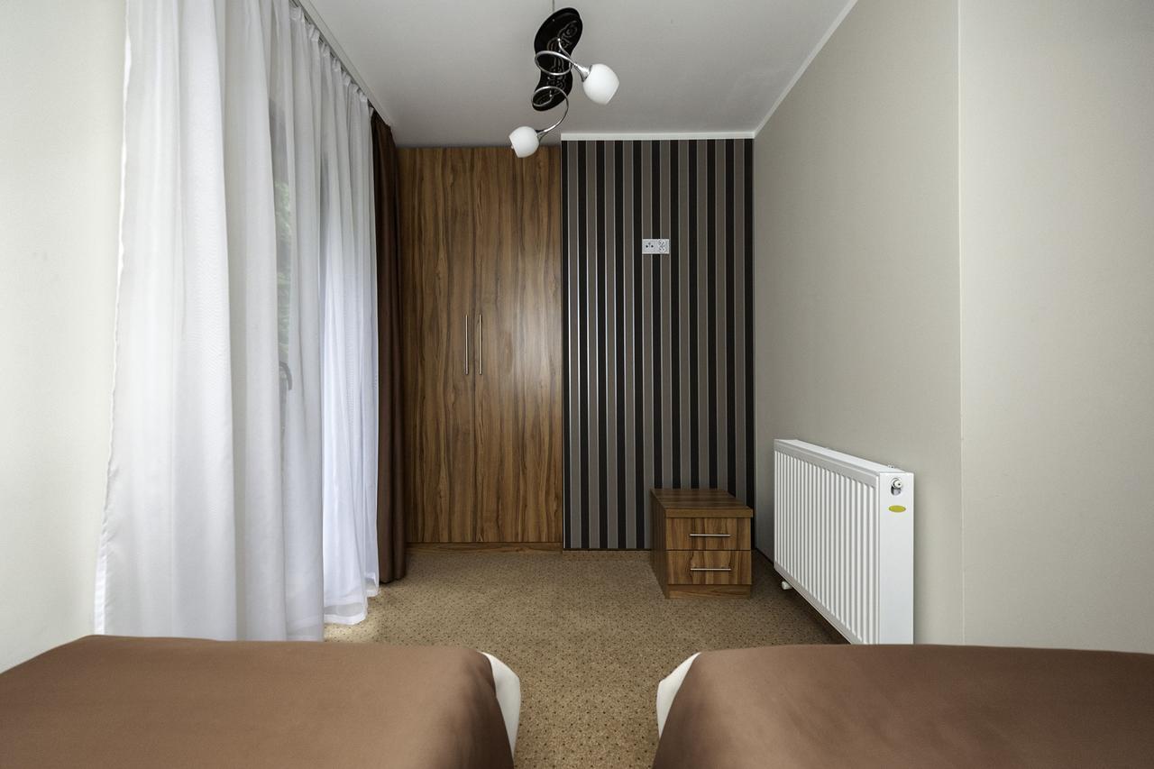 Hotel Klaudia Juszczyn Eksteriør bilde