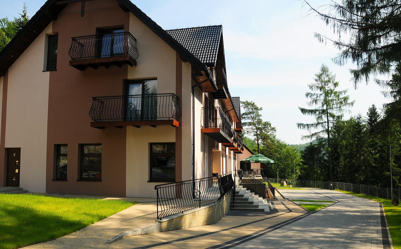 Hotel Klaudia Juszczyn Eksteriør bilde